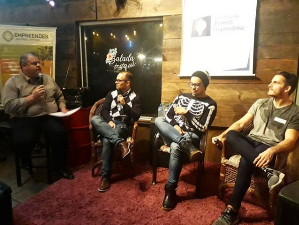 Maicon Adams, mediador, Darlan Geremia, diretor da Rijeza Metalurgia, Mike Rodrigues, fundador da AdTools e Bernardo Krebs, diretor da Agência Gama.