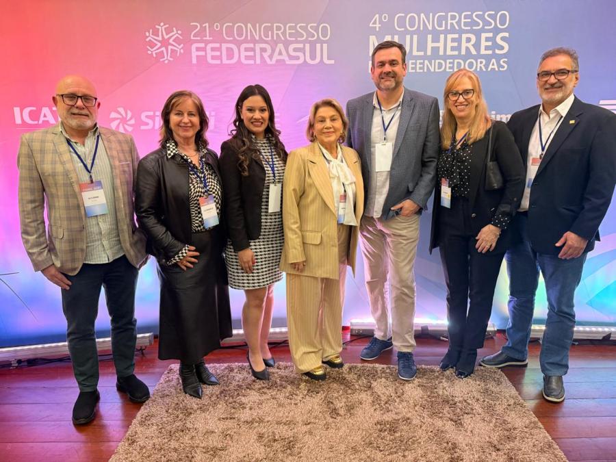 Diretoria da ACIST-SL prestigiando o evento
