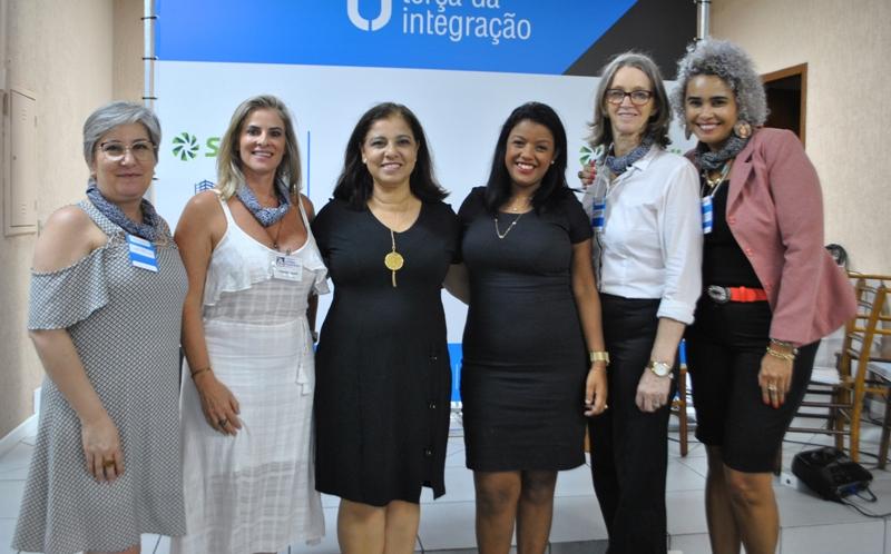 Job Zanella, Valeska Astolfi, Paulete Souto, Vanessa Saraiva, Enedina Erdmann e Cláudia Pacheco