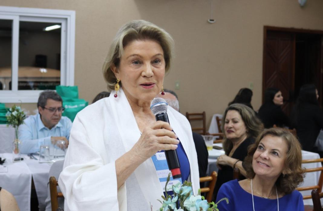 Madeleine Hilbk, da Vila Rica