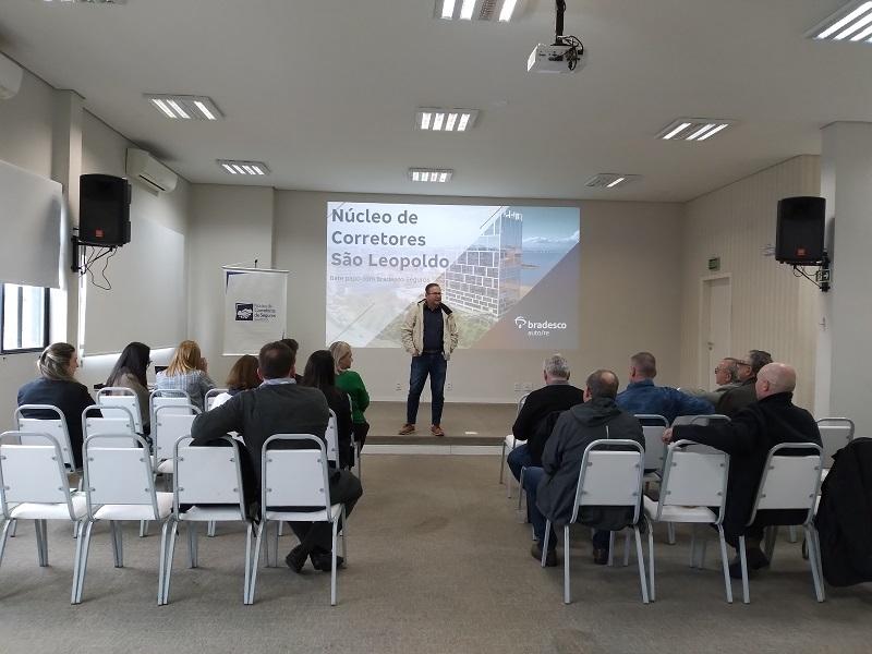 Marcony Malmacedo agradeceu a disponibilidade da equipe em oferecer as informações