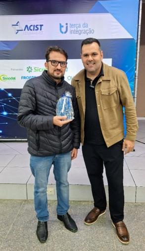 N Silveira