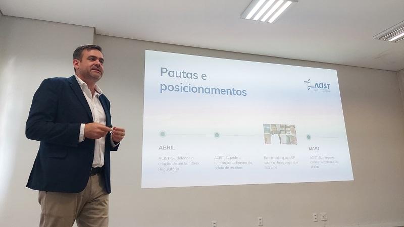 Presidente da ACIST-SL, Daniel Klakfe,apresentou o relatório de atividades de 2024  e os projetos para o próximo ano