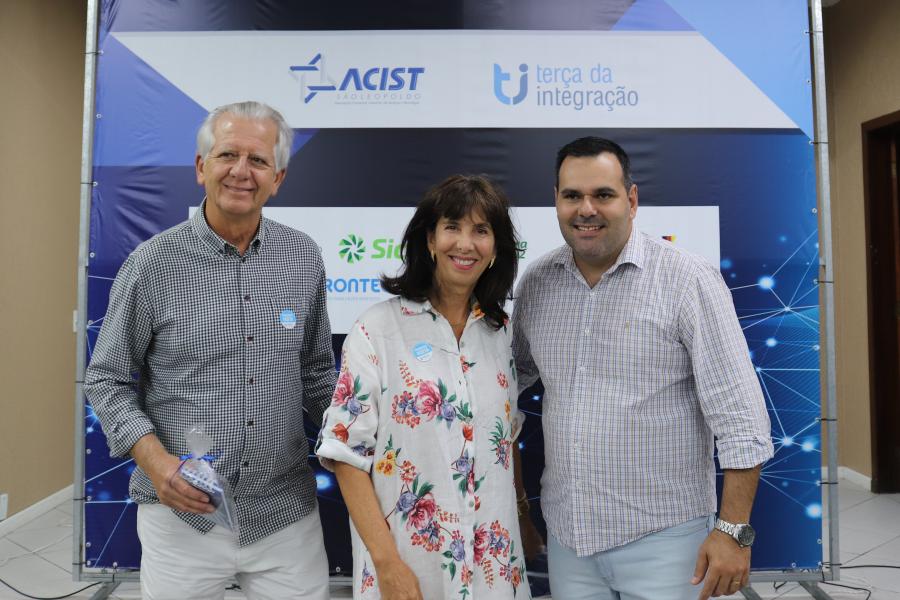 Representantes do Work + Hotel